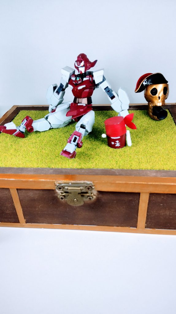 過去作やったんですが、ガンプラで宝鐘マリンさんのイメージ通りに出来たかな。これはまだ筆塗りでした。