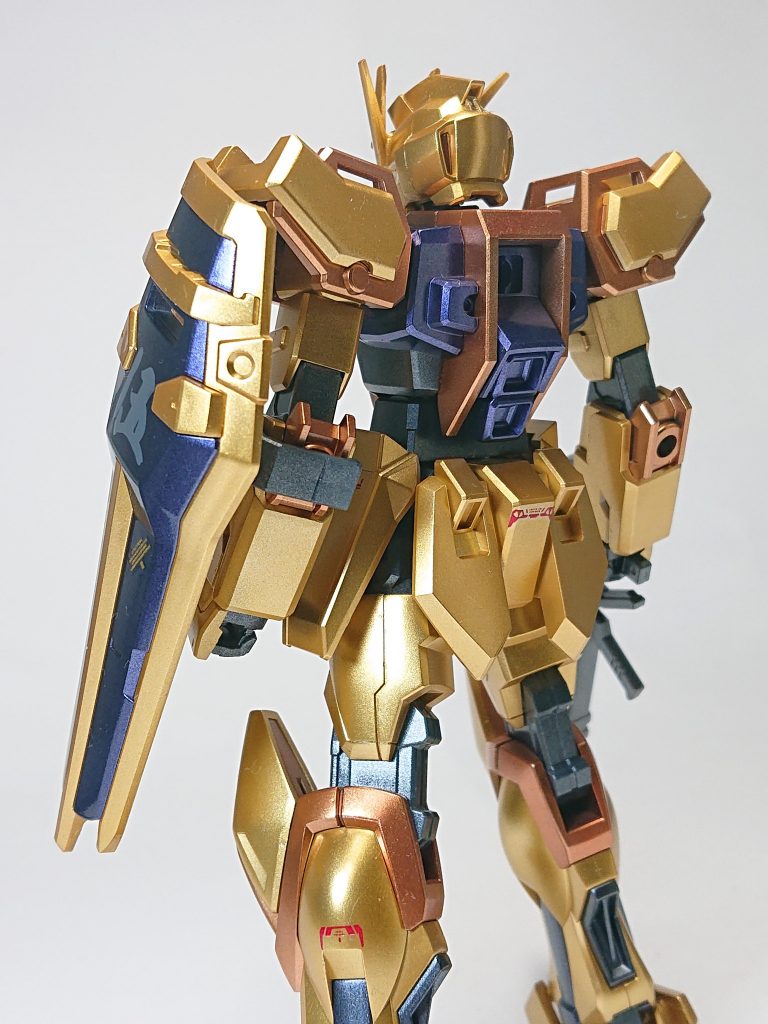 EG ストライクガンダム–3枚目/制作者：マイクラ