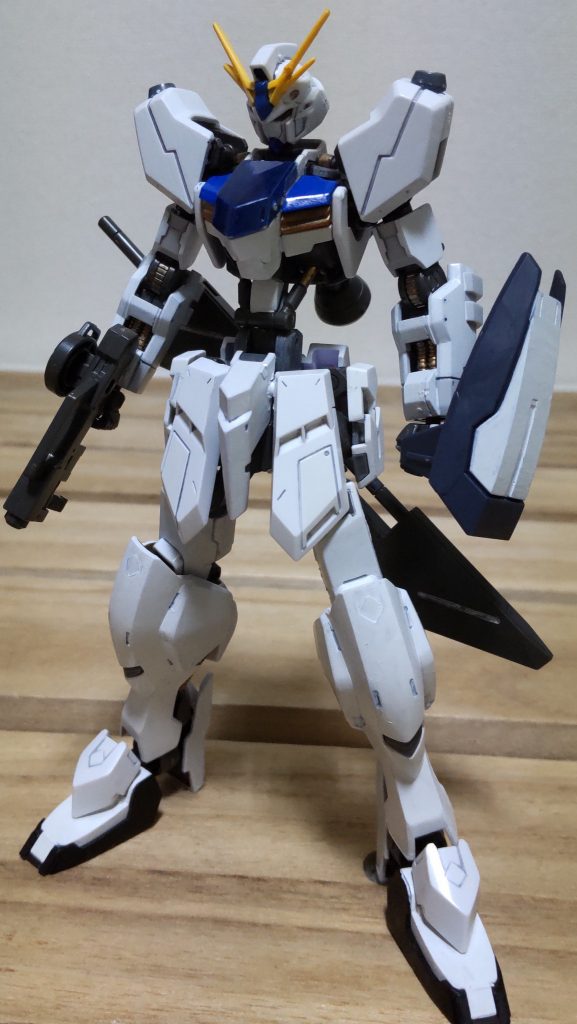 現状のメイン装備剣以外はコンパクトなものを選んでます