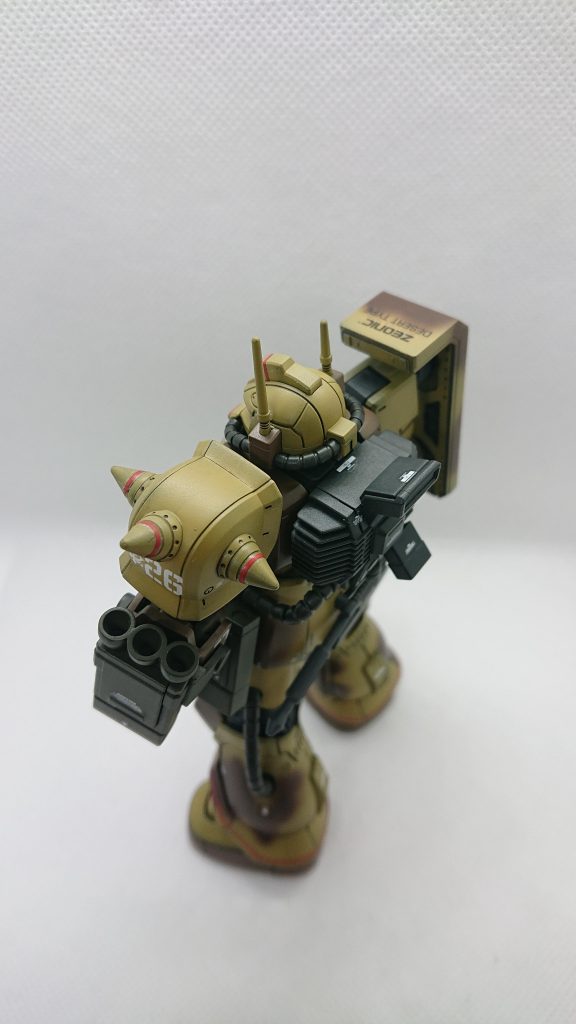 本当に良く考えられたパーツ構成で合わせ目が全く出ません。