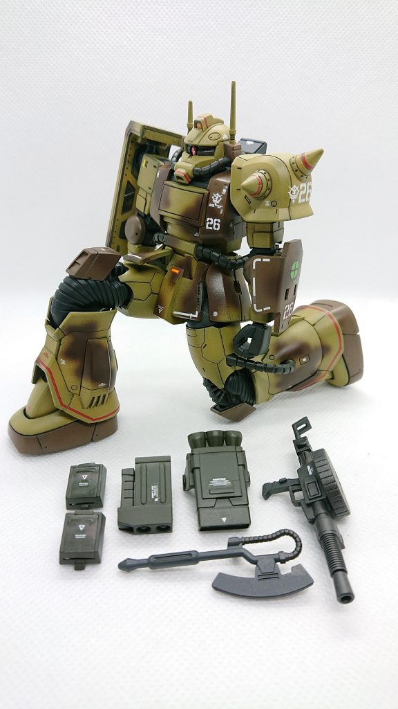 武装が豊富なのと、キレイな膝立ちができるのもとてもいいですね。