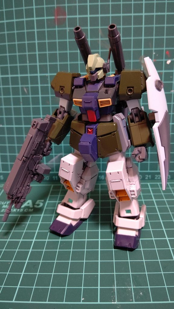 塗装前①昨今のガンプラ不足でガンプラが買えない地方民なので、今回もジャンクを崩してあれこれとミキシング。