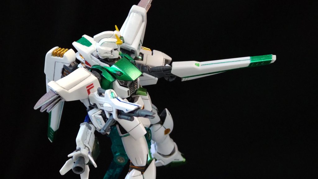 ヴェスパー展開状態。F91は飛んでるシーンが多かったですね。ヴェスパー後部のバーニア?放熱板?はガンマカメタリックセット2のメタリックオレンジ。このメタリックオレンジ、とにかくいい色ですね。コレ単体で売って欲しい…発色いいから使い道多そう。