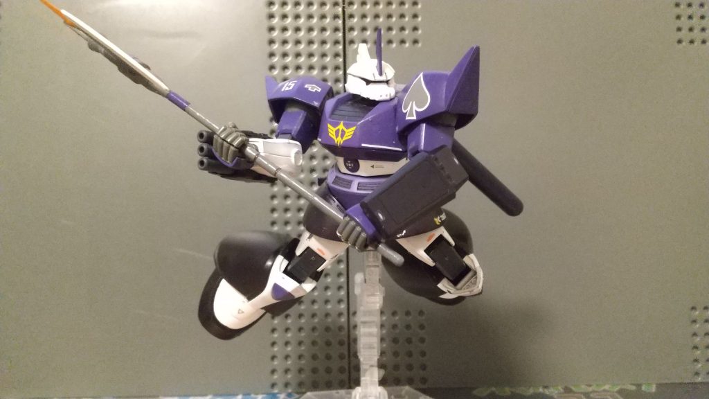 スラスターを噴かしながら攻撃バトオペのチャージ格闘でそのうち斧系武器でこういう感じのもの出そうですね。 