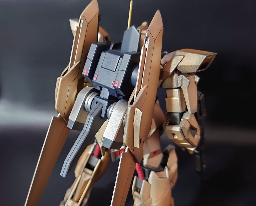 バックパックはビルド系パーツを流用しました