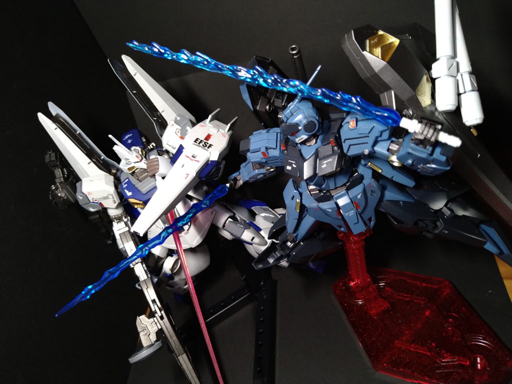 前回制作した、リック・ディジェ・トワイスと一緒に。HADESで暴走してる感じですね…「何だこいつは!?」