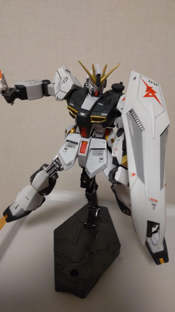 EG νガンダム–2枚目/制作者：snowman91