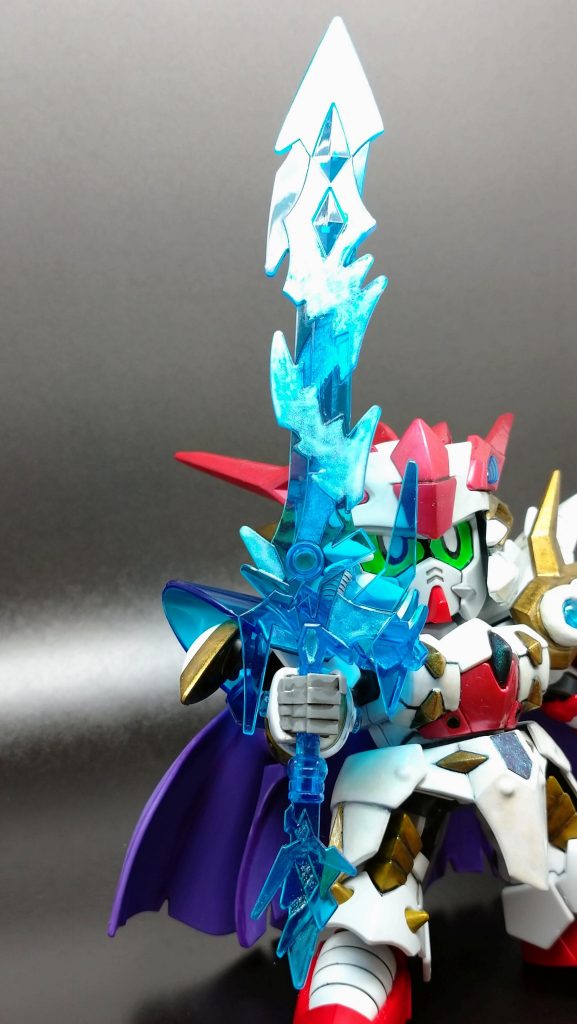 分かりづらいですが、「雷龍剣」の表面にもミラーネイル光沢仕様。下地なしでそのまま塗装。