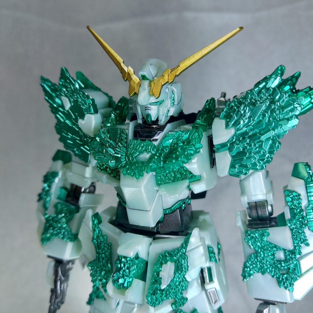 HGユニコーンガンダム光の結晶体–4枚目/制作者：あきお