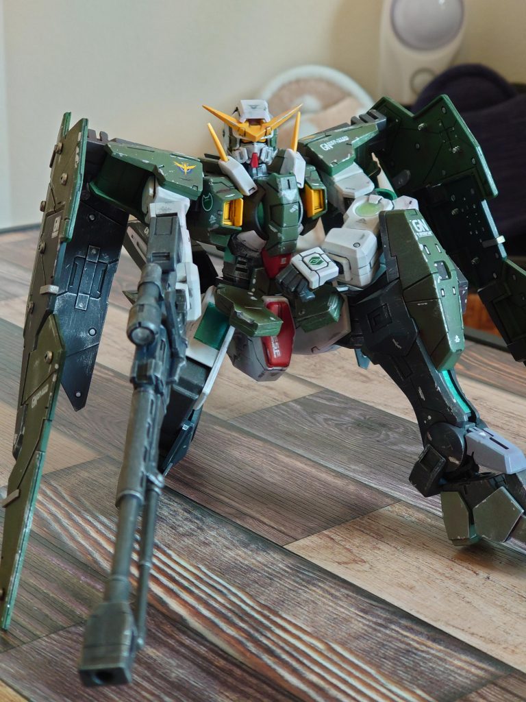 打ち込んた、ネジがシールドから突き出ているのは、処理が面倒だったので目をつむって下さいwww!