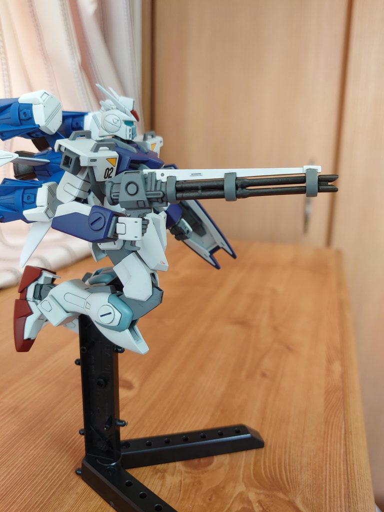 メビウスゼロのレールガンは携帯武器にリメイク