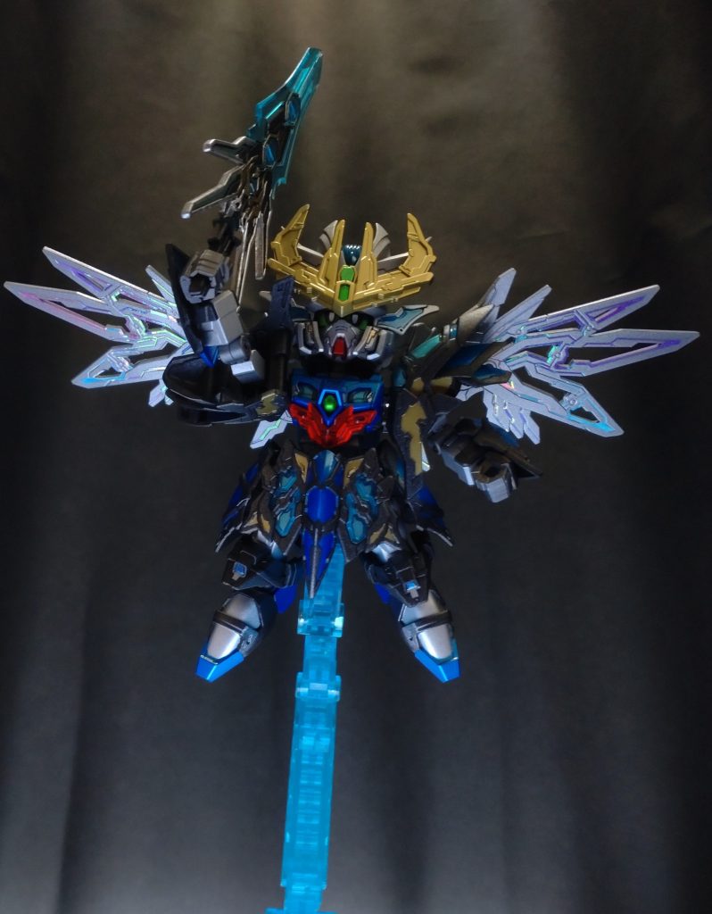 必殺技発動風に撮影部屋に入る太陽光と下に敷いたLEDライトでちょうど良い光の加減になりました。最後までご覧いただきありがとうございました。