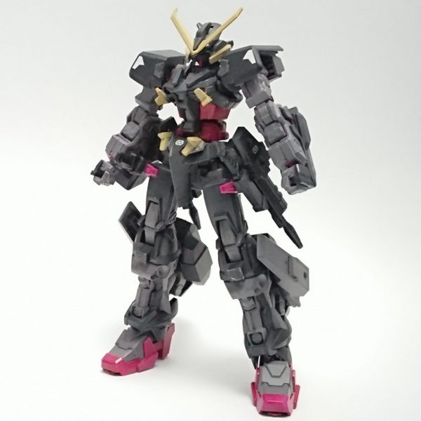 ガンダムシュバルツアストレイ