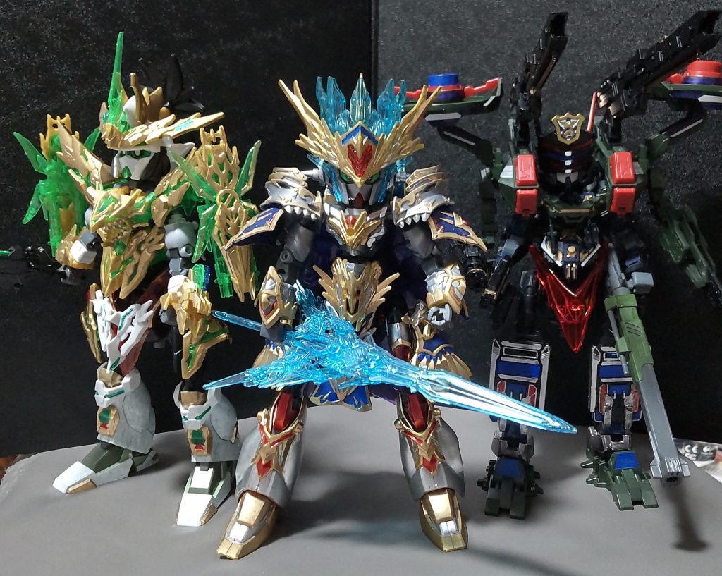 他の大型SD達と一緒に。アーサーの主役っぽさが半端ないな。※主役は左の劉備ユニコーンです。