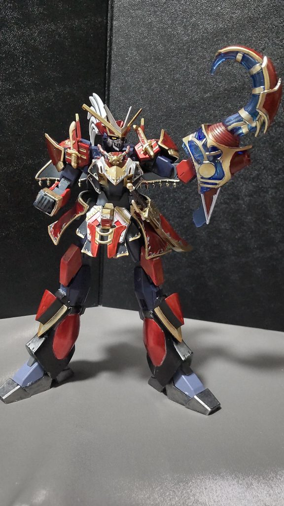 ホエール・アングラー左腕に装着される大型のフックで、豪快な一振りによる「ジャイアントアンカー」で相手を彼方にぶっ飛ばしてしまう大技。