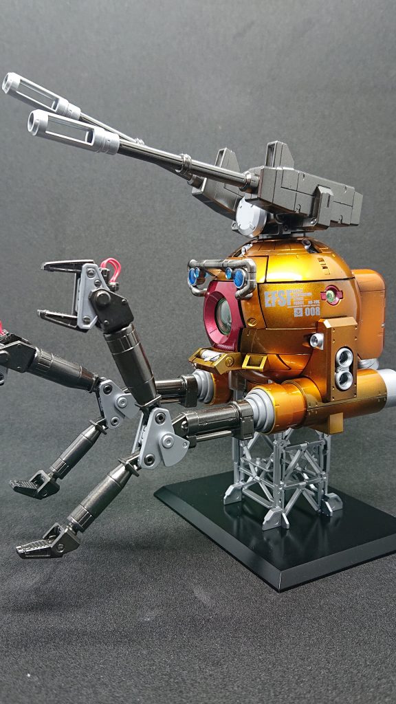 金のボール–3枚目/制作者：uin