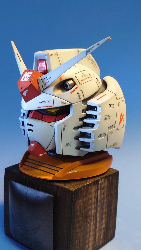 ガンダムヘッド–3枚目/制作者：ゲットゴール