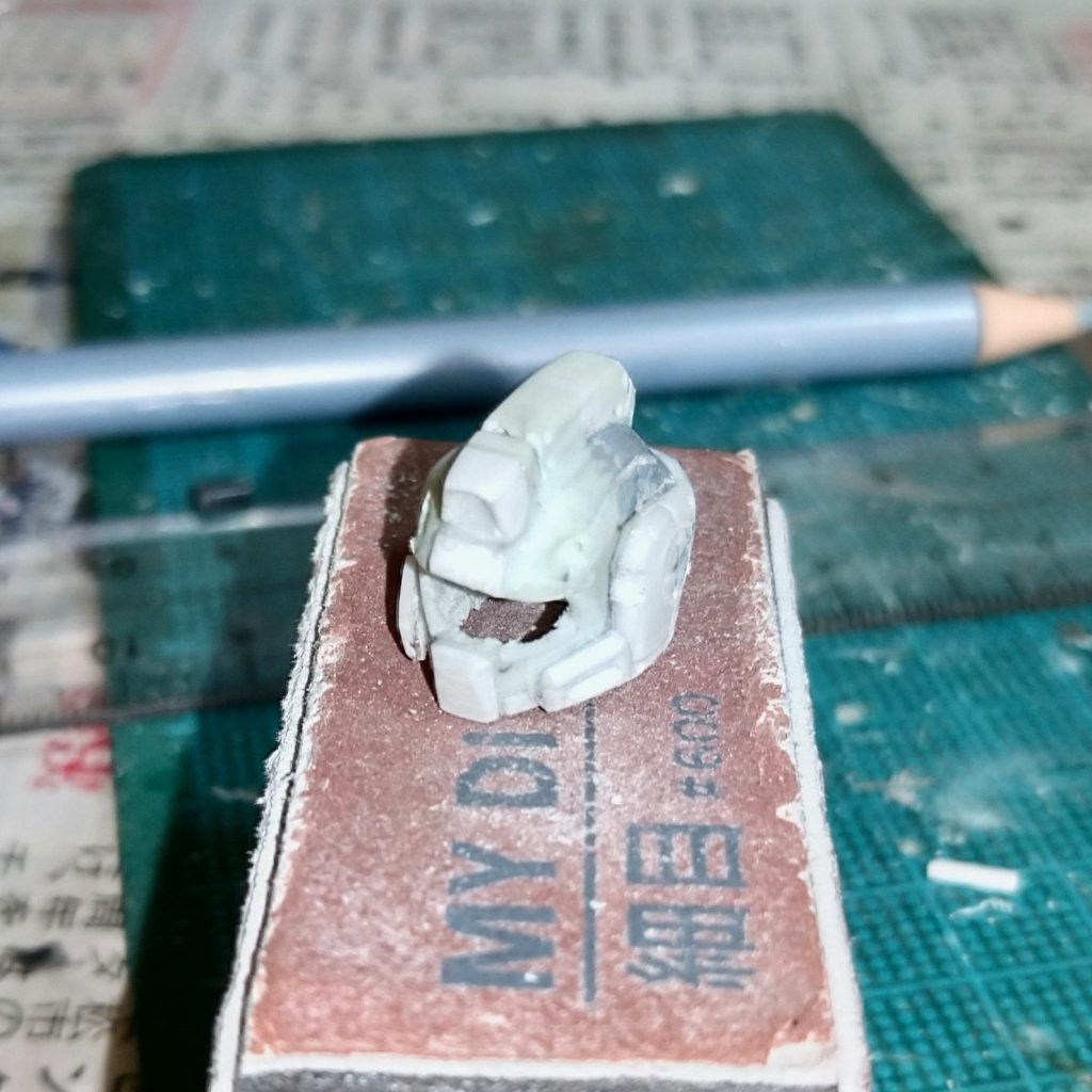 1番苦労したのが頭部でした。