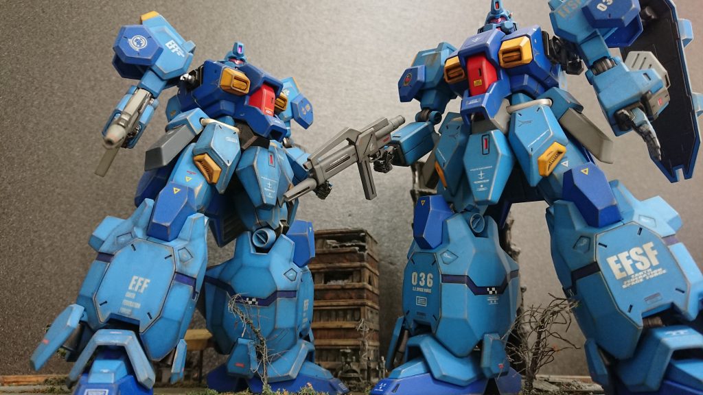 重力下では重くて仕方ないと思いますが...ゴツくて安定感を感じます。