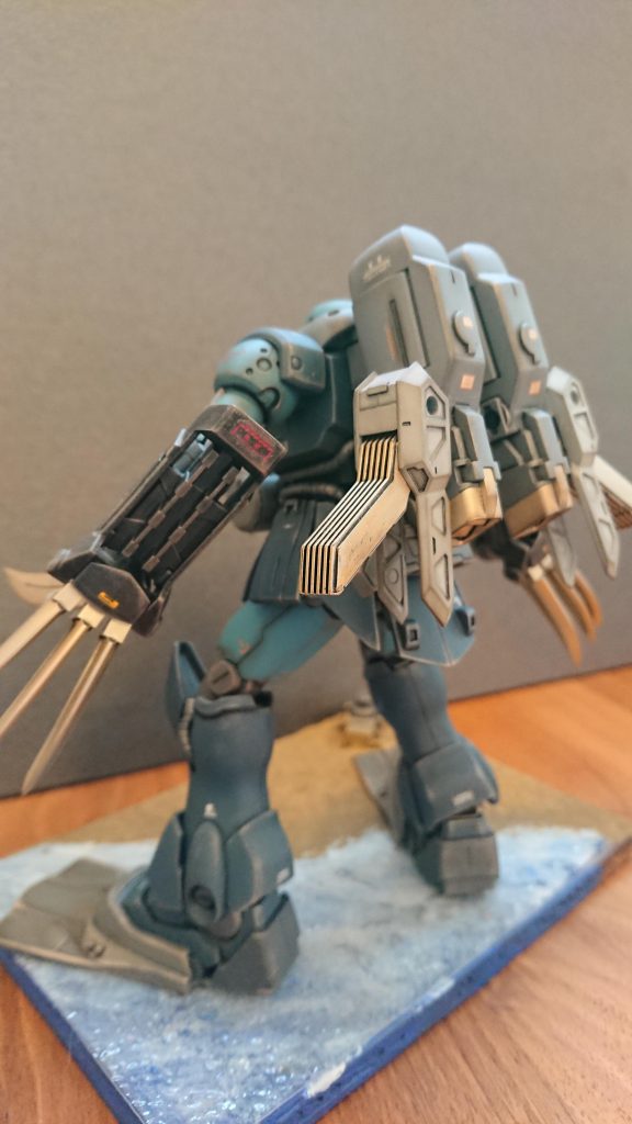 (水中でも速く...)と願い、それらしいパーツをプラス