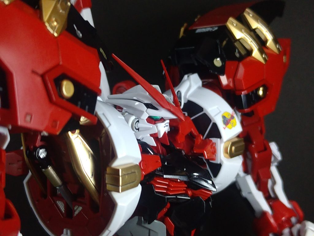 HiRM ガンダムアストレイレッドフレーム パワードレッドでした~ヾ(^^ )