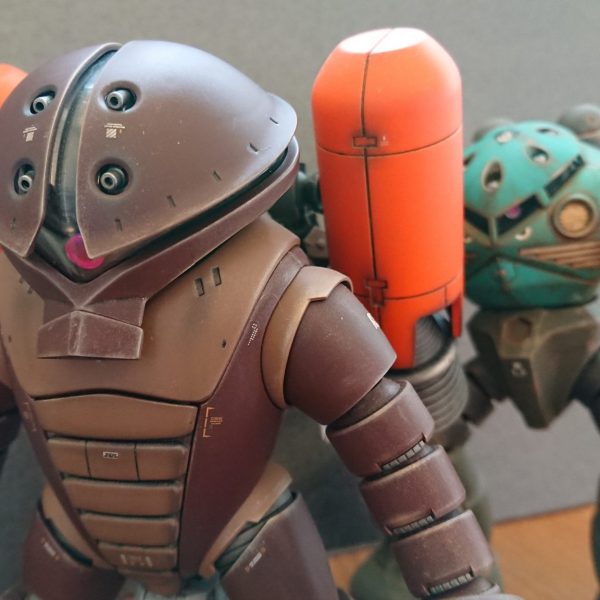 アッガイとズゴック