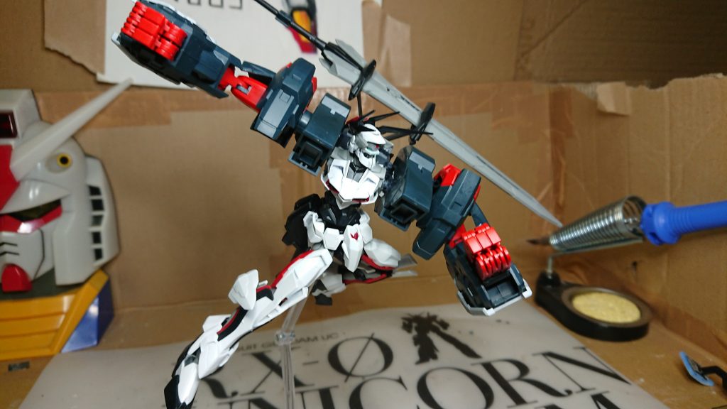 パンチ格闘！この腕で殴られたらかなり痛いんじゃないでしょうか。