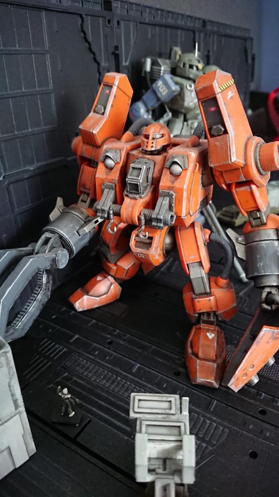 そうエアブラシを使えない言い訳を記述しつつ、缶スプレー派としてダイナミックな塗装範囲で頑張ります!