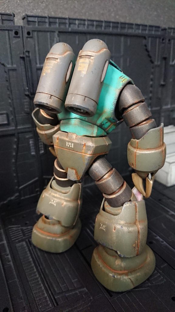 今見ると(1/144スケールにしては汚しが雑だな...)そう痛感いたしますが、この時は汚したくてサビさせたくて仕方ありませんでした...