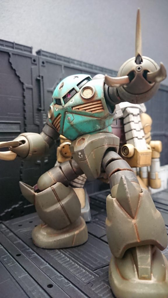 「ぐわし!」と言ったところで「は?」その様な反応は自然だと思います...背後霊は、海の象さんです。