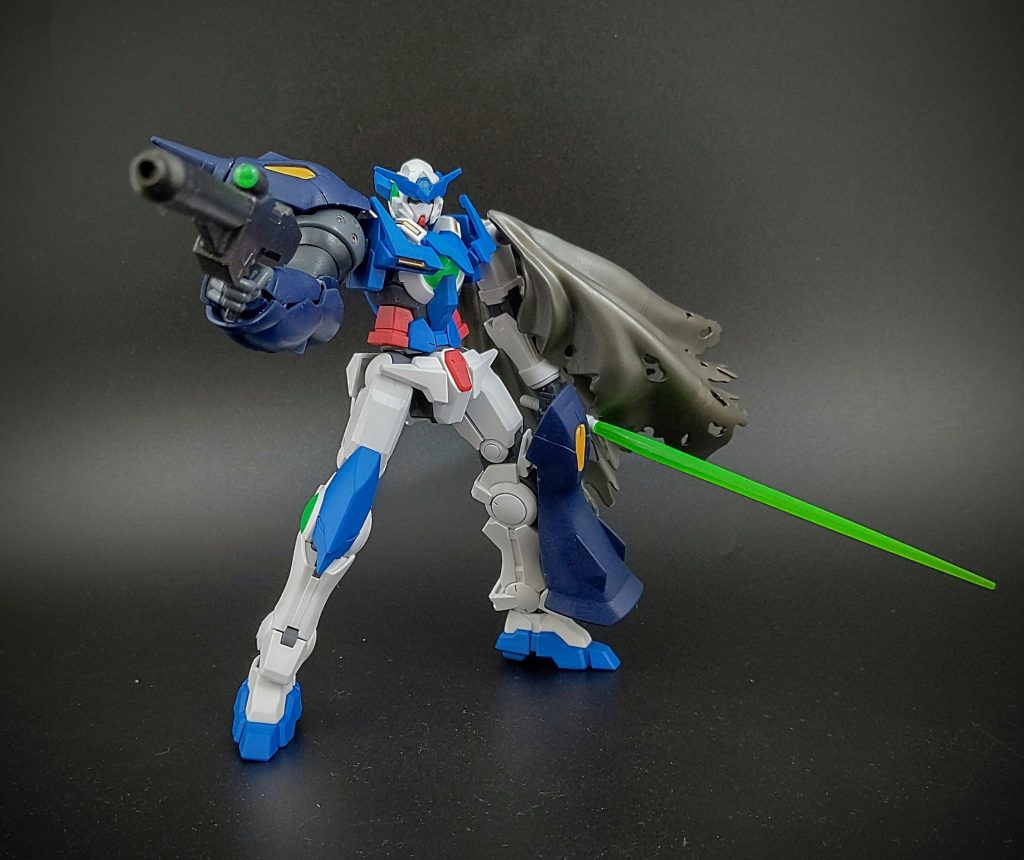 このポーズをとらせるならもう1機大事な機体を造らないとな