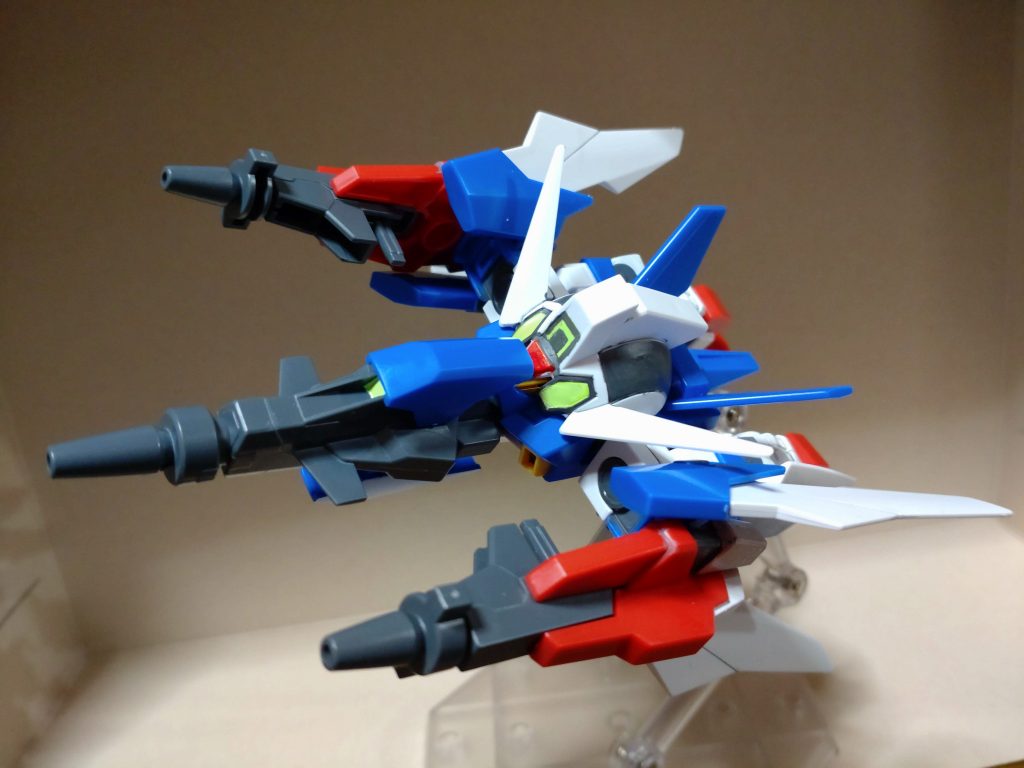 ・ストライダーフォーム(フルアームド)ビームバルカンまで増えてビームの殺意が増した