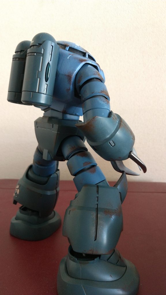 バックショットです。チッピングは控えめに。