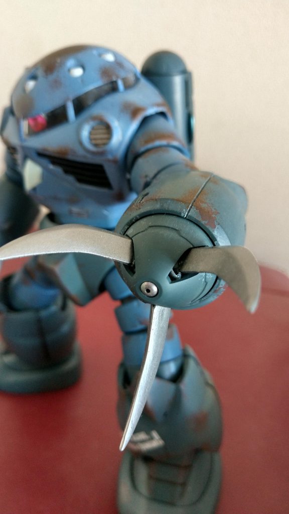 多少ぬるい仕上げですが、クローはちまちま研いでエッジを出しました。