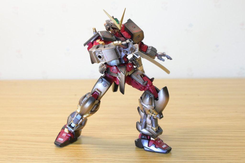 HGガンダム・アストレイ・レッドフレーム–4枚目/制作者：jigen