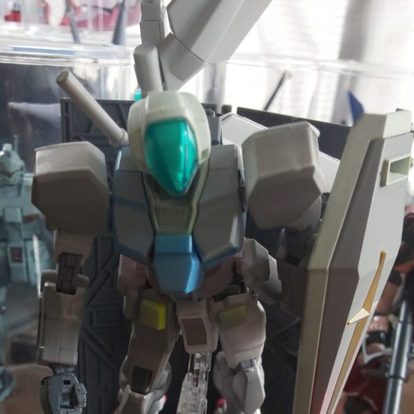 ベースガンダム　（D.O.M.Ｅ．ガーディアン風）