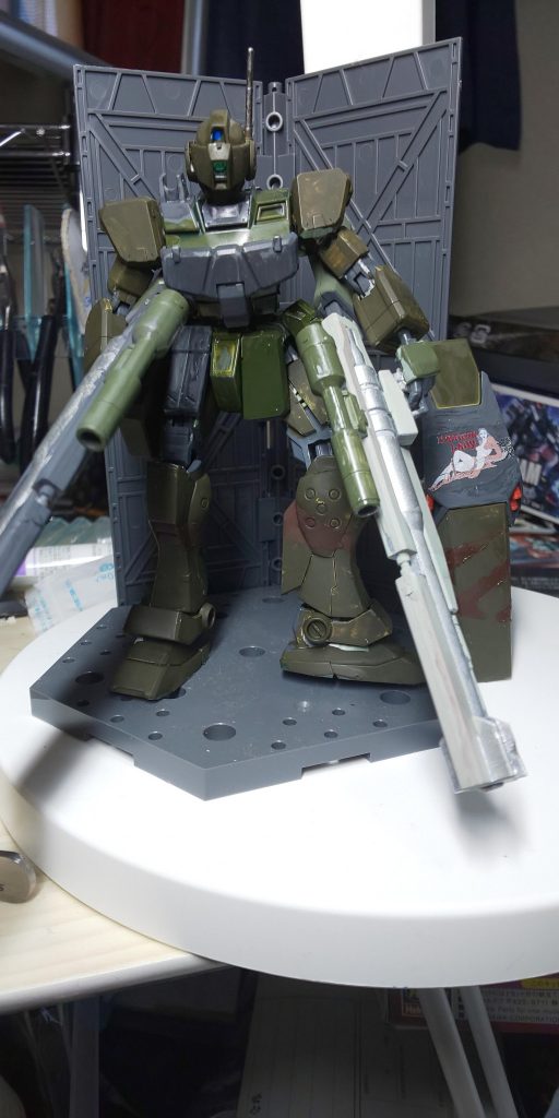 ジェガンのシールドを流用