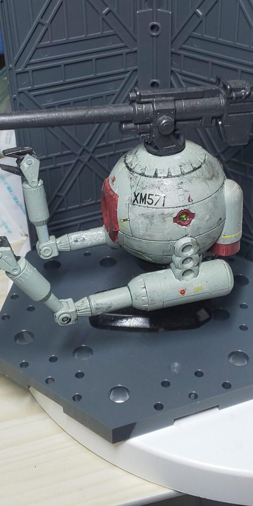 量産数からすると、もっと機番の桁数は多い方がそれっぽかったかもしれません。