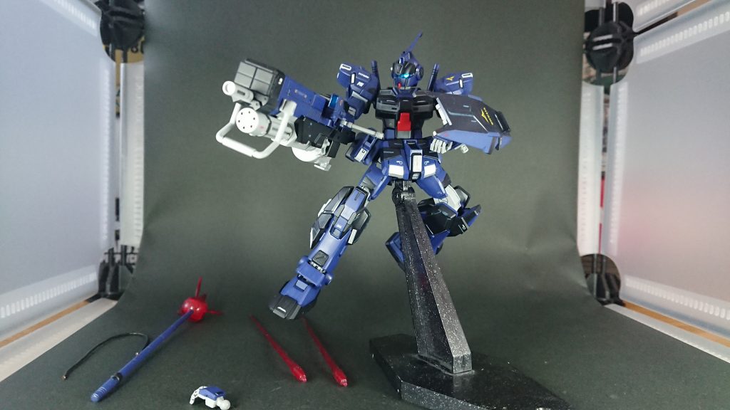 射撃シーン。ビームランチャーのセンサーパーツは紛失。。。