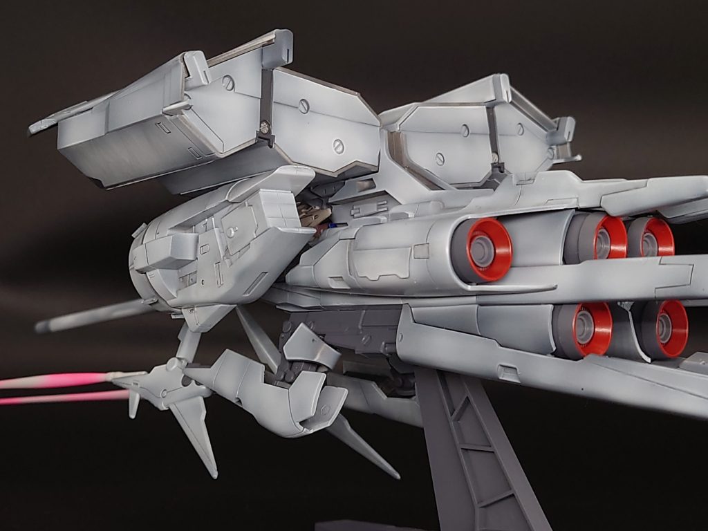 グラデーションのおかげで巨大感がアップしてます(笑)