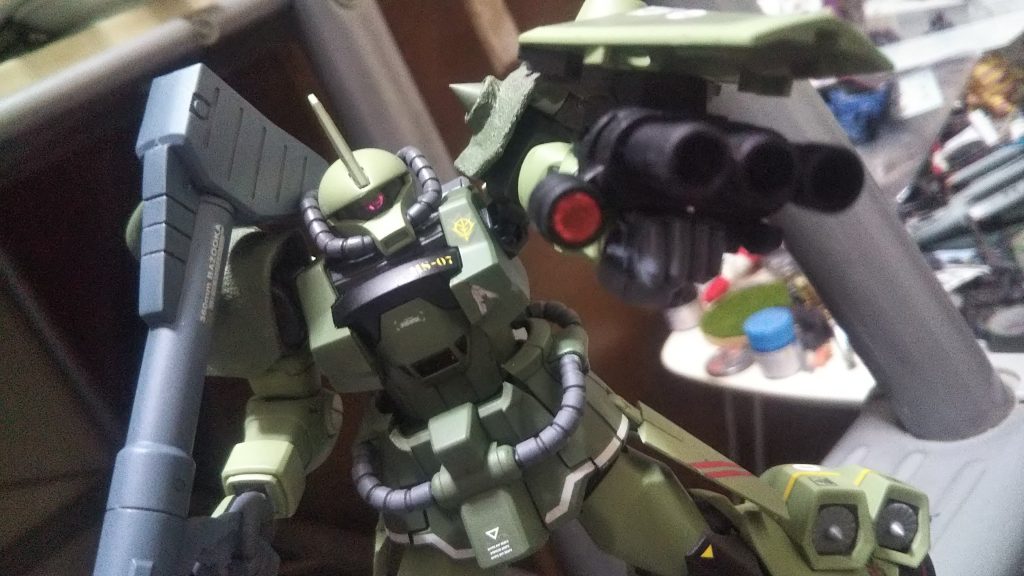 三連なんたらのレンズはオレンジにしました