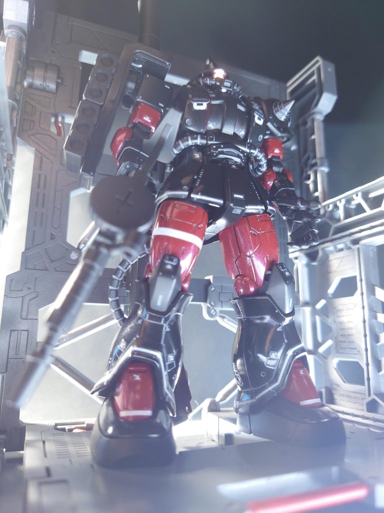 ここから、モノアイを光らせたパターン。