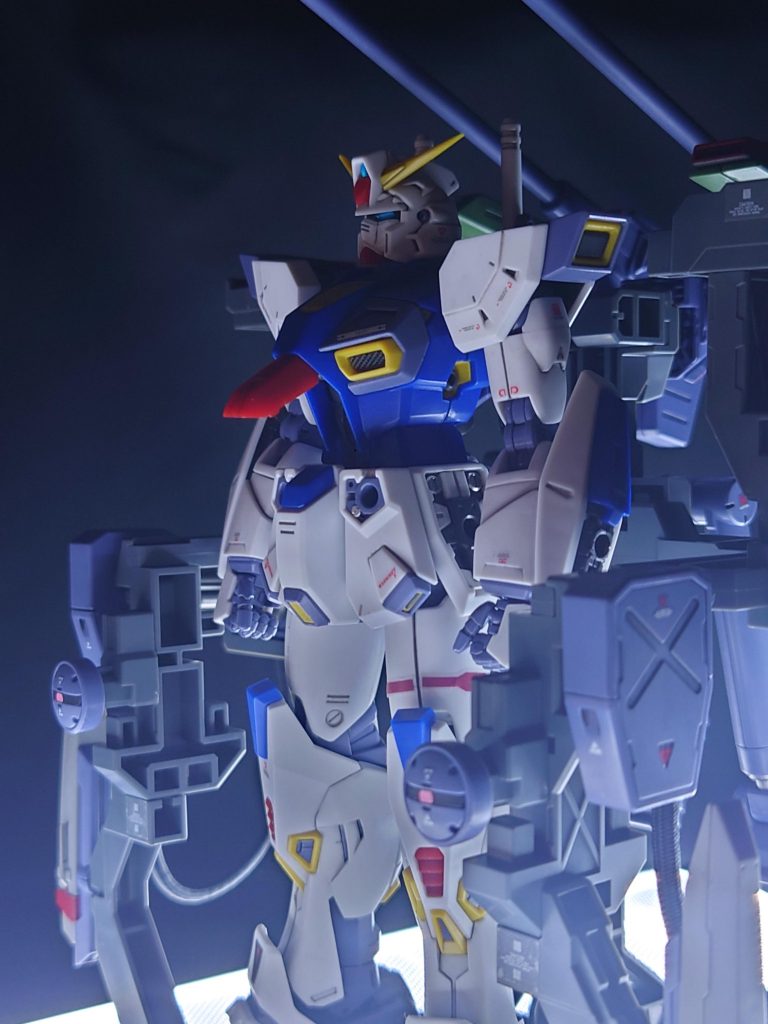 あ、ベースのおまけというかネームプレートのシール…A〜Yまでだ。24タイプなのか? Zが無い?