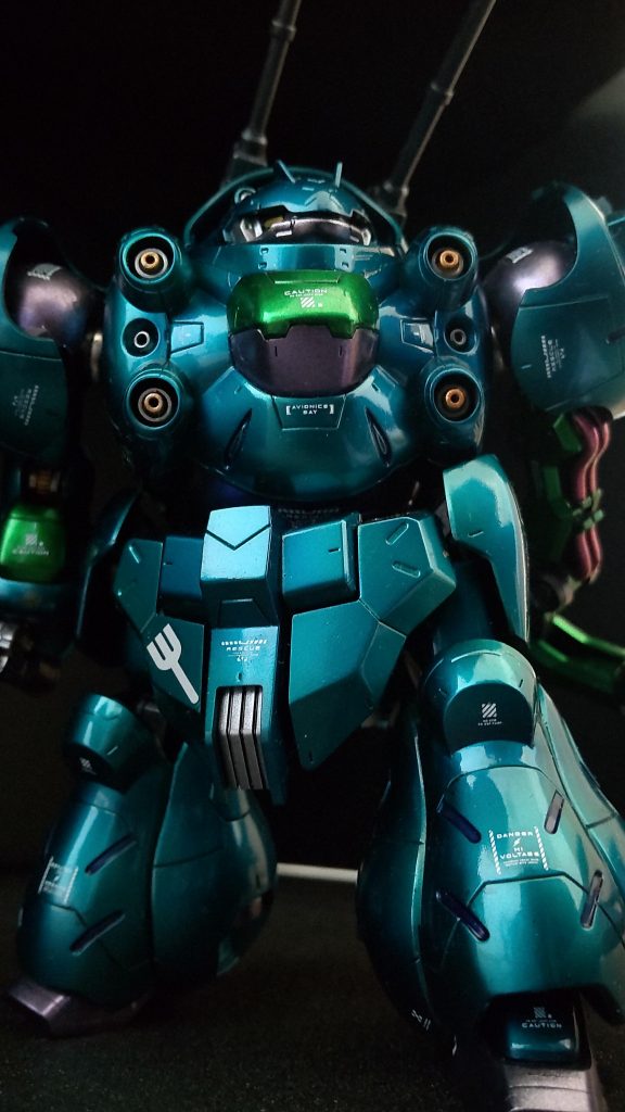 煽りで他の機体でも撮っていますが、このアングルがＭＳの巨大感出て好きですｗ