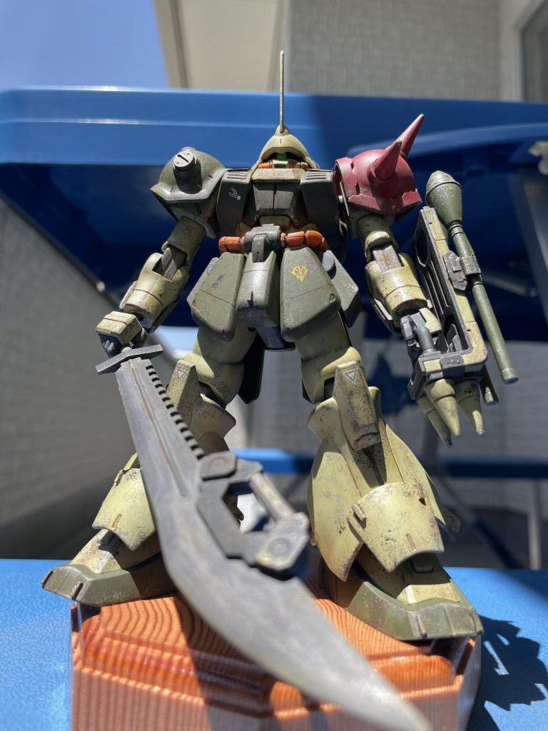 ジオンの亡霊よ