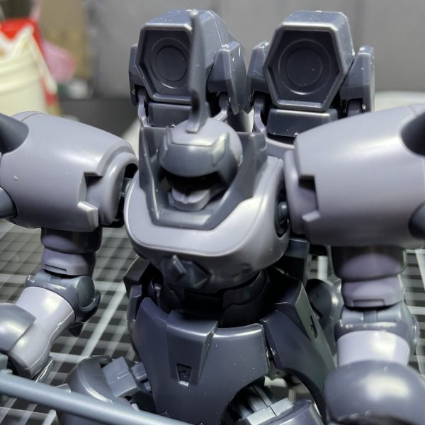 グフカスの塗装準備を進めながら次の作品の仮組み完了。ガンプラが高額転売される中、投げ売りされていたこの子、救わねば。（1枚目）