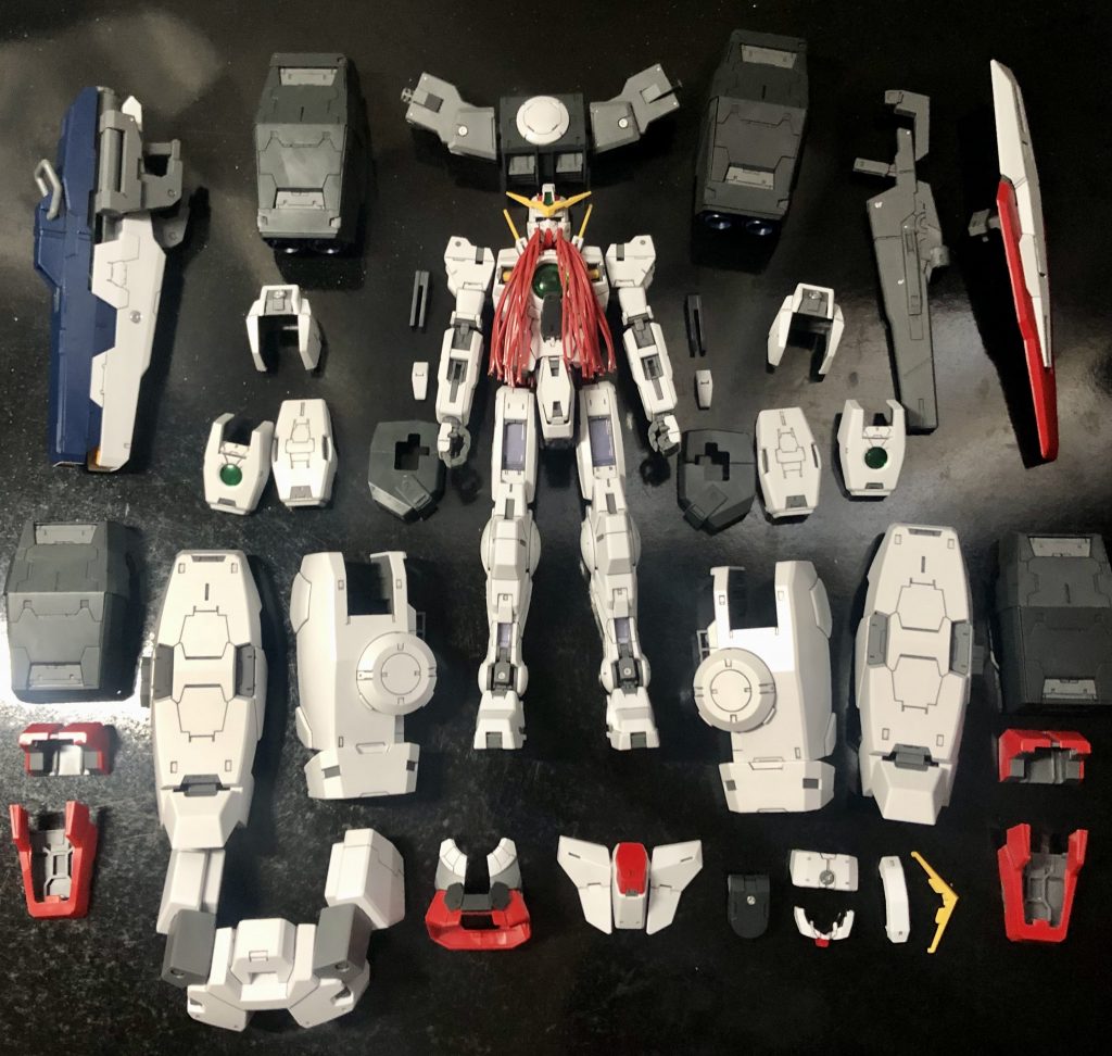 ナドレとヴァーチェ装甲をナドレの頭部周りのコードを着脱するだけで後は上から装甲を被せるだけでヴァーチェへ換装できます。