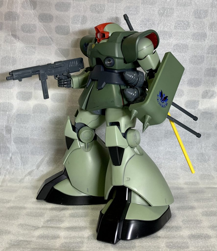 当初は無塗装でフェンリルマークを貼っただけだったけど完全編成目指した時にせめて色だけでもとフュンフイメージに