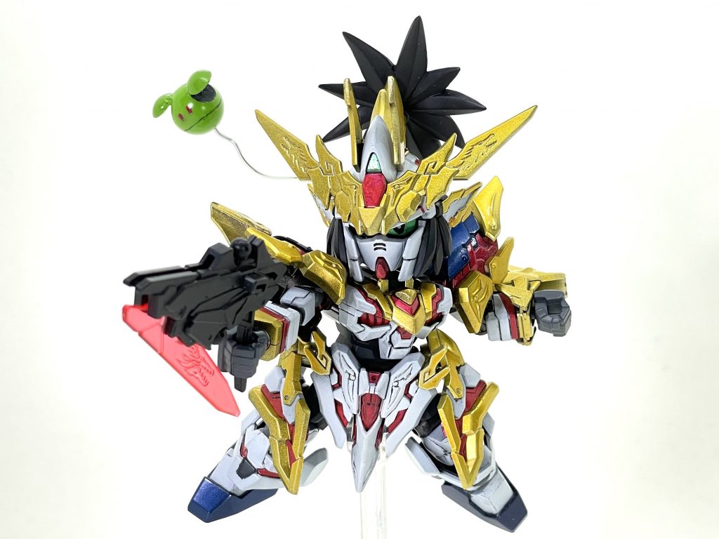 肘は可動する様に改造してます。