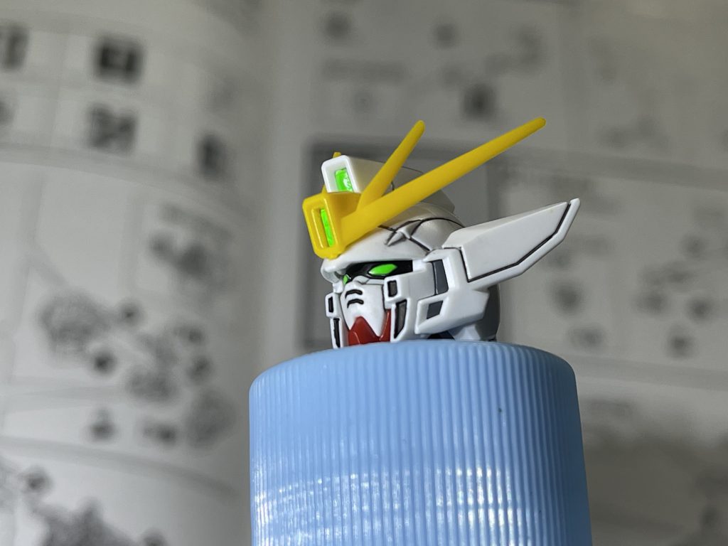 当然ですけどウイング味のあるお顔です。頬のダクトも塗り分けてます。ご覧いただきありがとうございました。